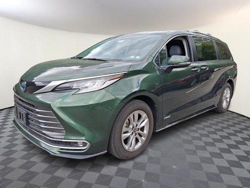 Cypress 2021 Toyota Sienna Limited 7-Passenger