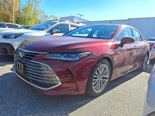 2020 Toyota Avalon Hybrid Limited