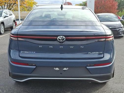2026 Toyota Crown Platinum