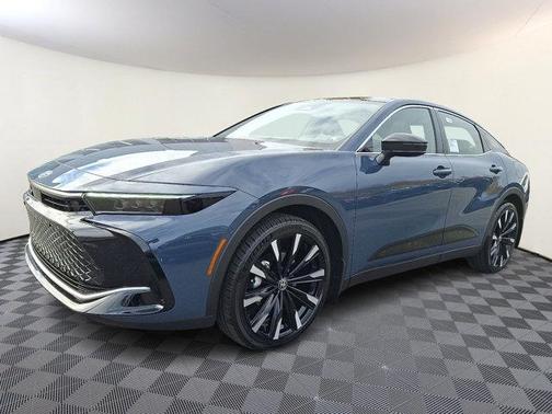 2026 Toyota Crown Platinum