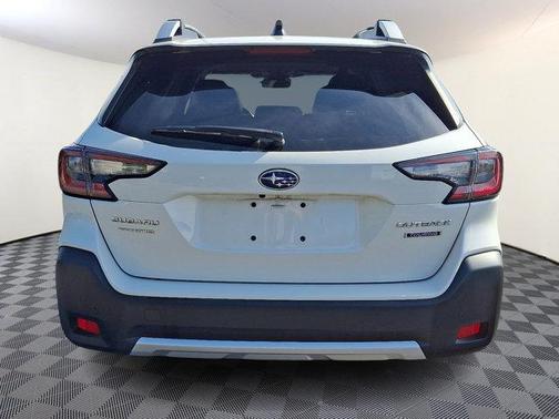 2023 Subaru Outback Touring