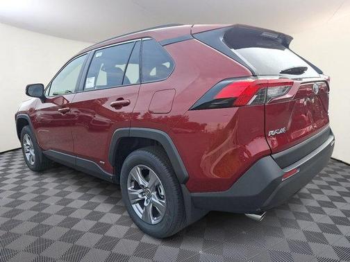 2025 Toyota RAV4 Hybrid LE