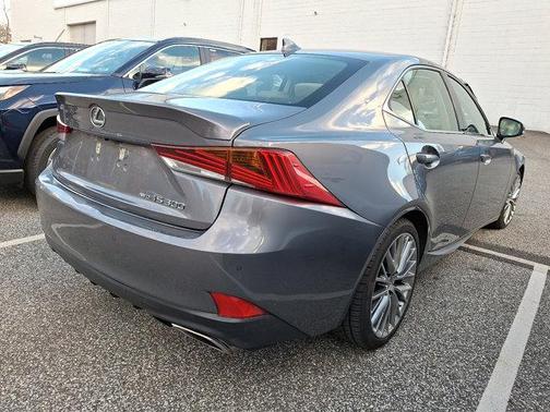 2017 Lexus IS 300 Base