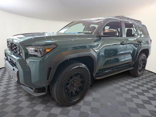 2025 Toyota 4Runner TRD Off Road