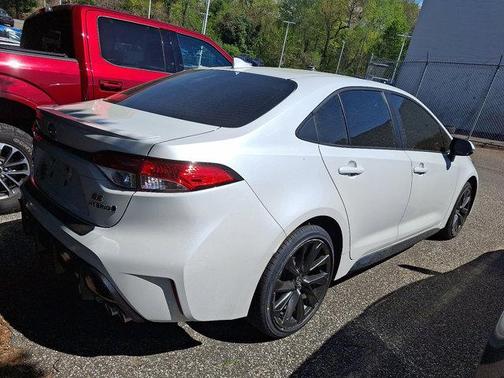 2024 Toyota Corolla Hybrid SE