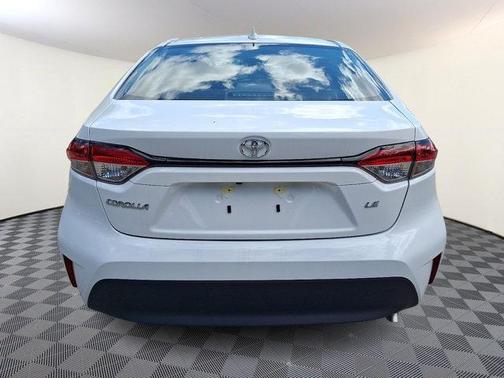 Ice Cap 2026 Toyota Corolla LE