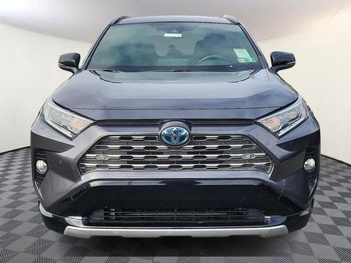 2019 Toyota RAV4 Hybrid SE