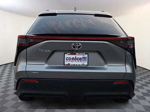 2025 Toyota bZ4X XLE