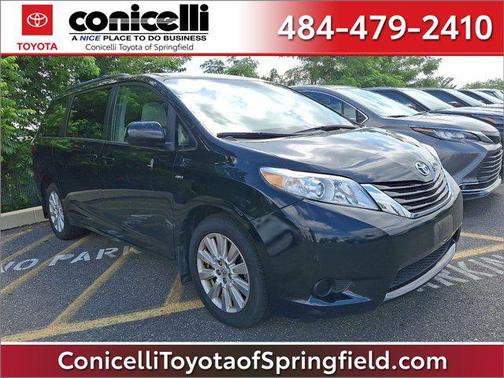 2017 Toyota Sienna LE