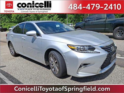 2016 Lexus ES 300h Base
