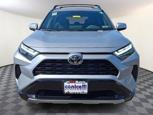 2025 Toyota RAV4 Hybrid SE