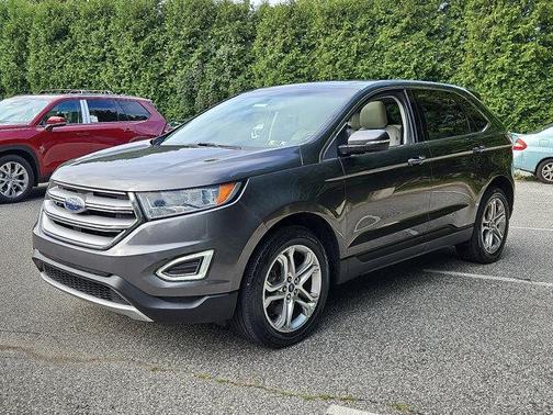 2017 Ford Edge Titanium