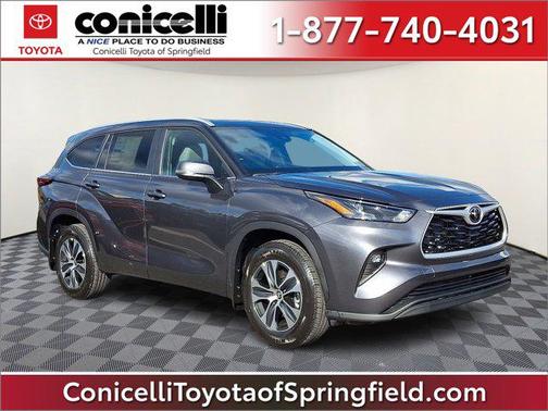 2025 Toyota Highlander XLE