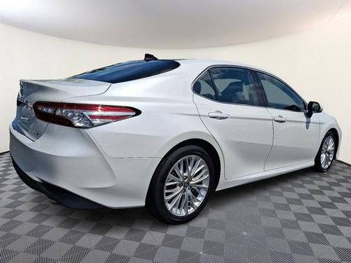 2020 Toyota Camry XLE