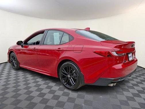 Supersonic Red 2025 Toyota Camry SE