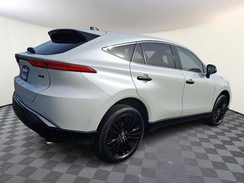 2023 Toyota Venza XLE