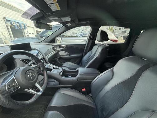 White 2023 Acura RDX A-Spec