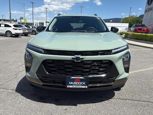 Green 2025 Chevrolet Trax ACTIV