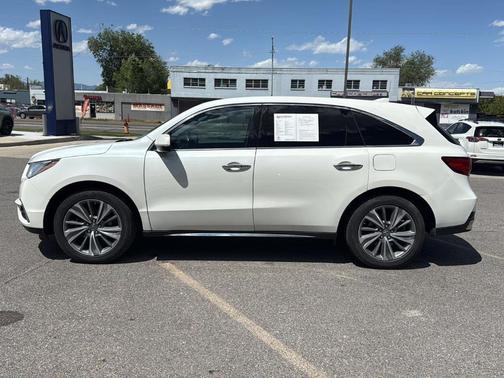 White 2018 Acura MDX 3.5L w/Technology Package