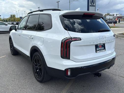 White 2024 Kia Telluride EX X-Line