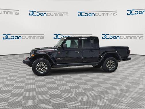 Black Clearcoat 2026 Jeep Gladiator Shadow Ops