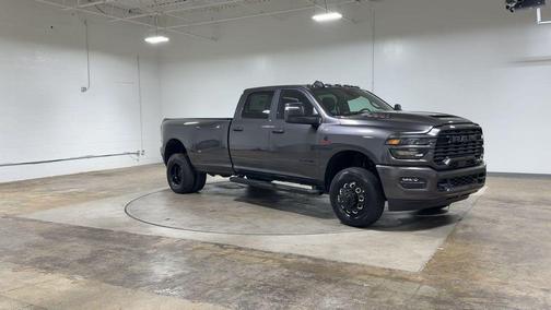 Granite Crystal Clearcoat Metallic 2026 RAM 3500 Big Horn