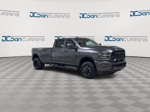 Granite Crystal Clearcoat Metallic 2026 RAM 3500 Big Horn