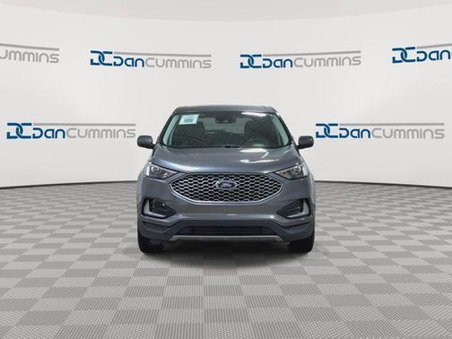 Gray Metallic 2023 Ford Edge SEL