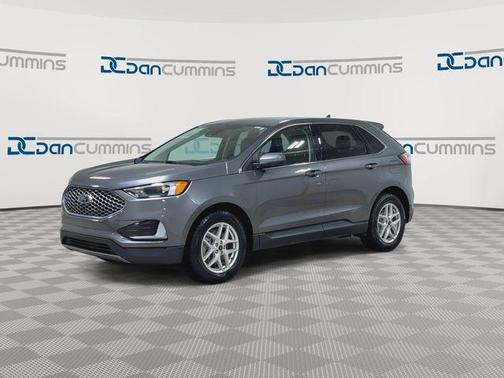 Gray Metallic 2023 Ford Edge SEL