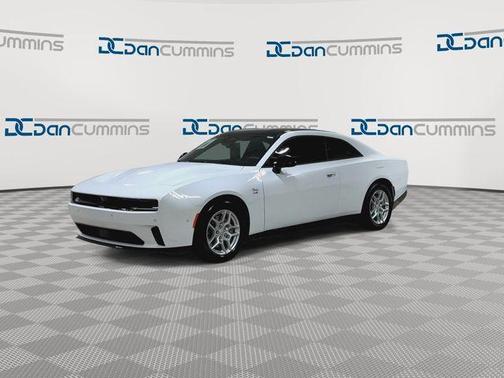 Bright White Clearcoat 2025 Dodge Charger Daytona R/T