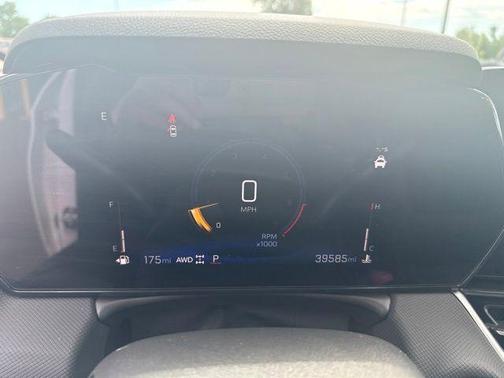 Summit White 2024 Chevrolet Trailblazer LT