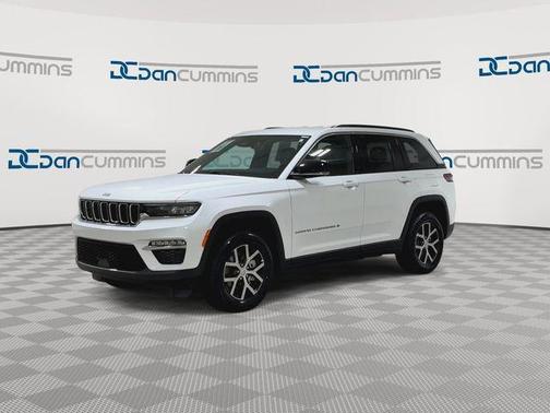 Bright White Clearcoat 2024 Jeep Grand Cherokee Limited