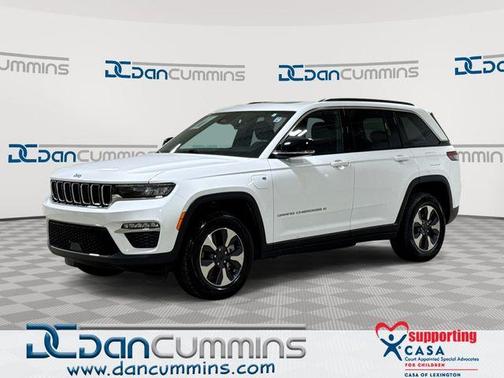 Bright White Clearcoat 2025 Jeep Grand Cherokee 4xe Base
