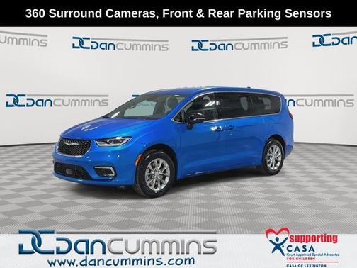 Hydro Blue Pearlcoat 2026 Chrysler Pacifica Select
