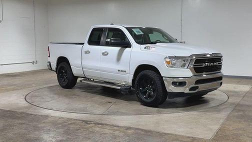 Bright White Clearcoat 2020 RAM 1500 Big Horn
