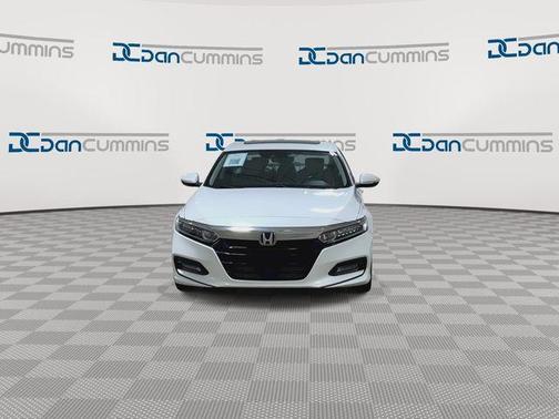 White 2018 Honda Accord EX-L