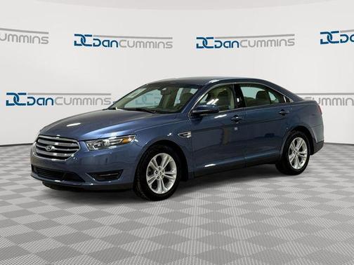 Blue Metallic 2018 Ford Taurus SEL