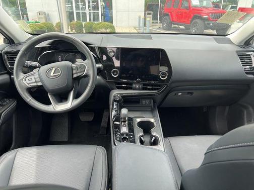 Caviar 2024 Lexus NX 350h Base