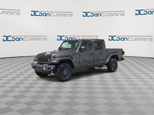 Granite Crystal Clearcoat Metallic 2026 Jeep Gladiator 85th Anniversary Edition