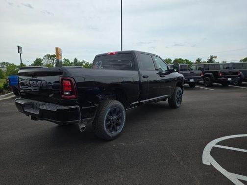 Diamond Black 2026 RAM 2500 Big Horn