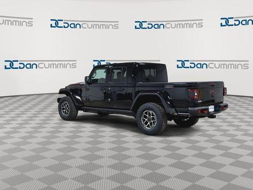 Black Clearcoat 2026 Jeep Gladiator Rubicon
