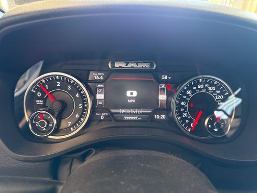 Bright White Clearcoat 2023 RAM 1500 Big Horn