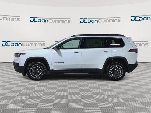 Bright White Clearcoat 2026 Jeep Cherokee LAREDO/LIMITED