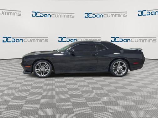 Pitch Black Clearcoat 2021 Dodge Challenger R/T