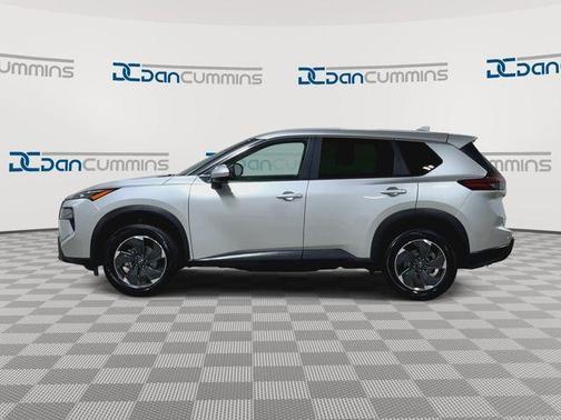 Brilliant Silver Metallic 2024 Nissan Rogue SV