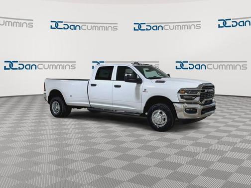 Bright White Clearcoat 2026 RAM 3500 Tradesman