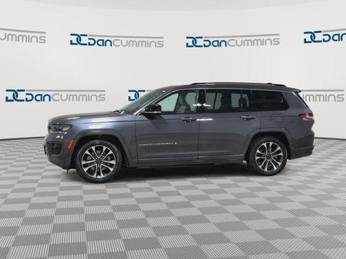 Metallic 2022 Jeep Grand Cherokee L Overland