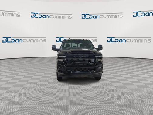 Diamond Black 2026 RAM 3500 Big Horn