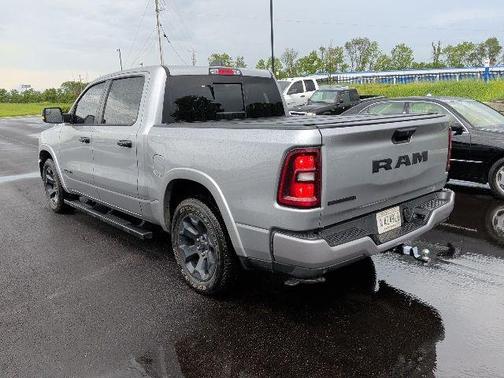 Billet Silver Metallic Clearcoat 2025 RAM 1500 Big Horn/Lone Star