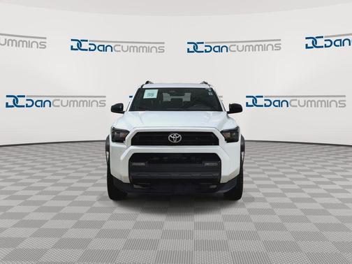 Ice 2025 Toyota 4Runner SR5